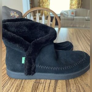 Women’s Black Suede Nice Bootah Ankle Boots Sz 11